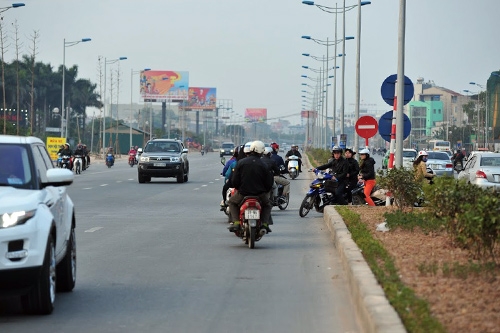 Đi Ngược Chiều Phạt Bao Nhiêu Tiền?