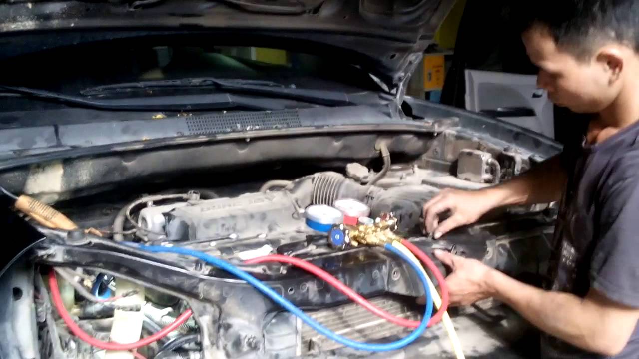 nạp ga cho điều hòa ô tô